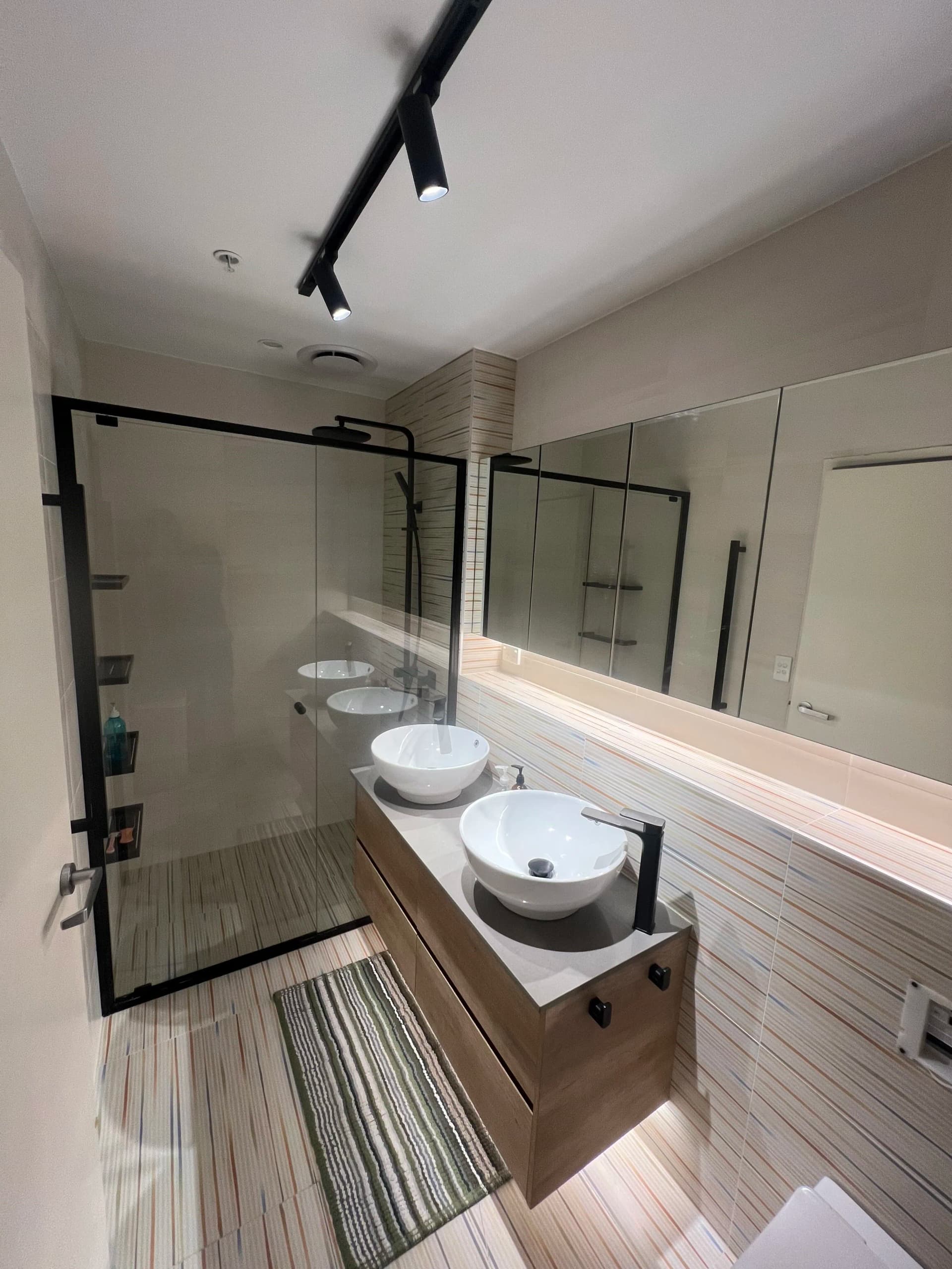 Dual sink bathroom renovation