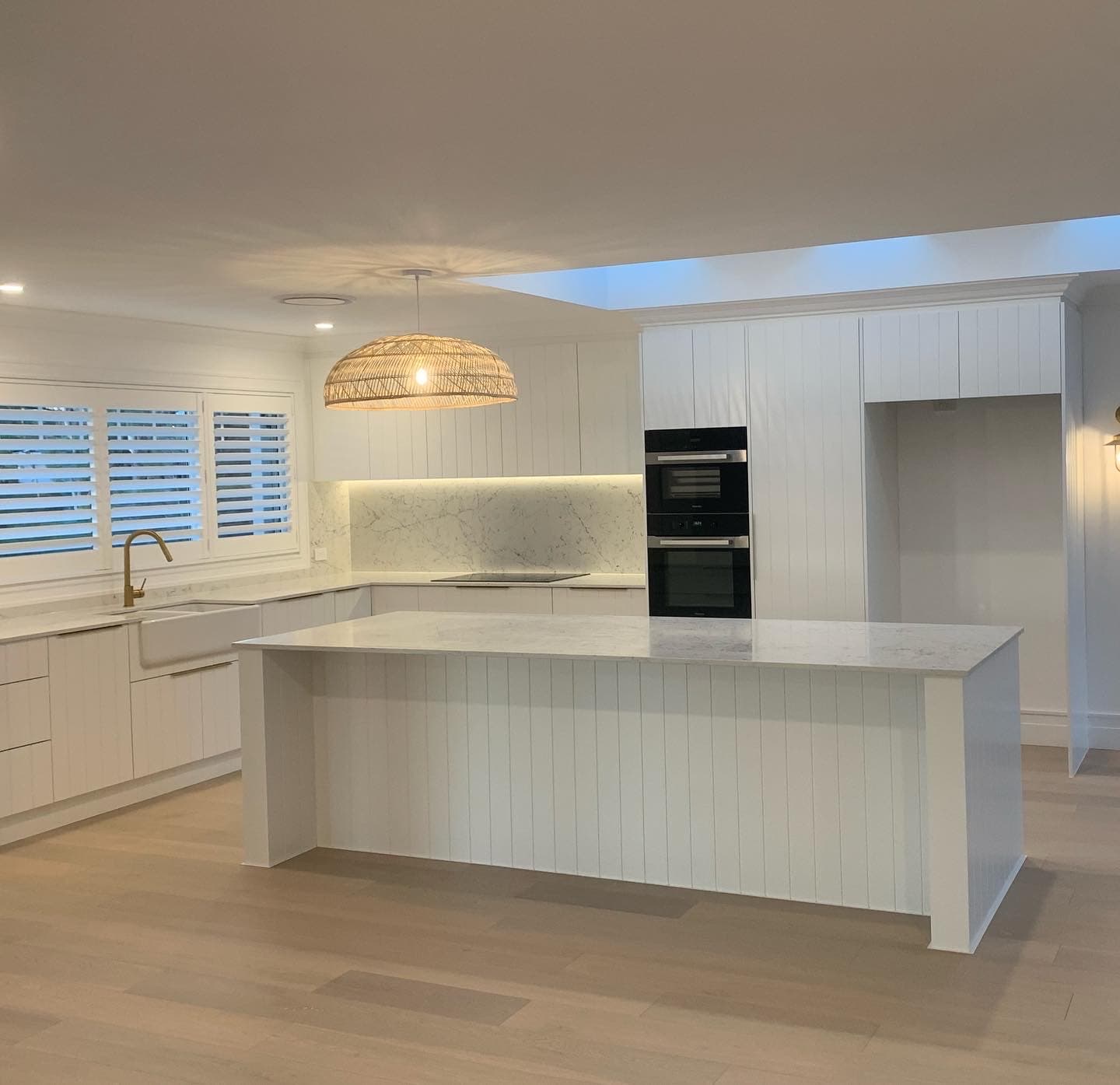 Simple elegant kitchen design