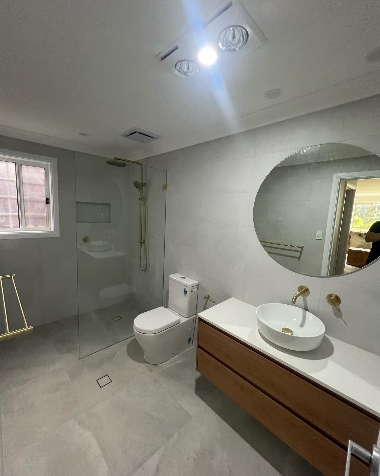 Compact bathroom alternate view