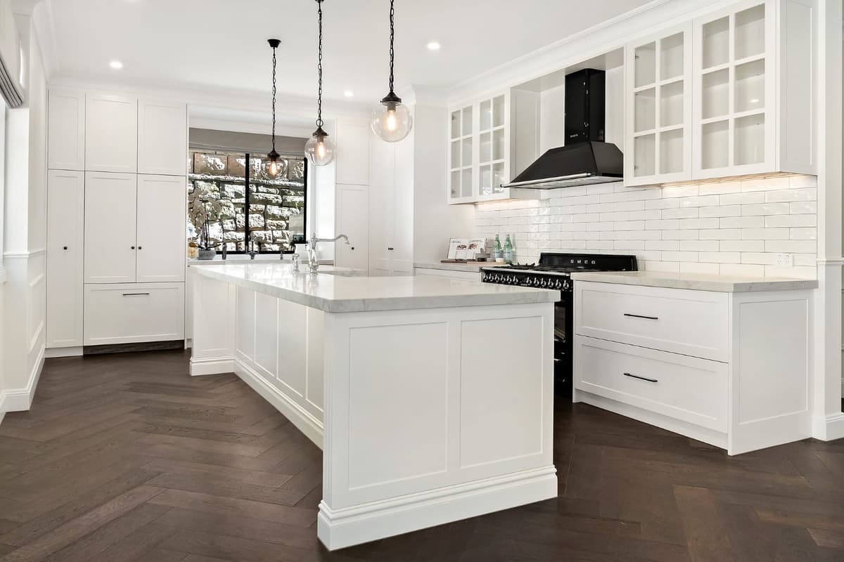 High-end kitchen renovation timeline